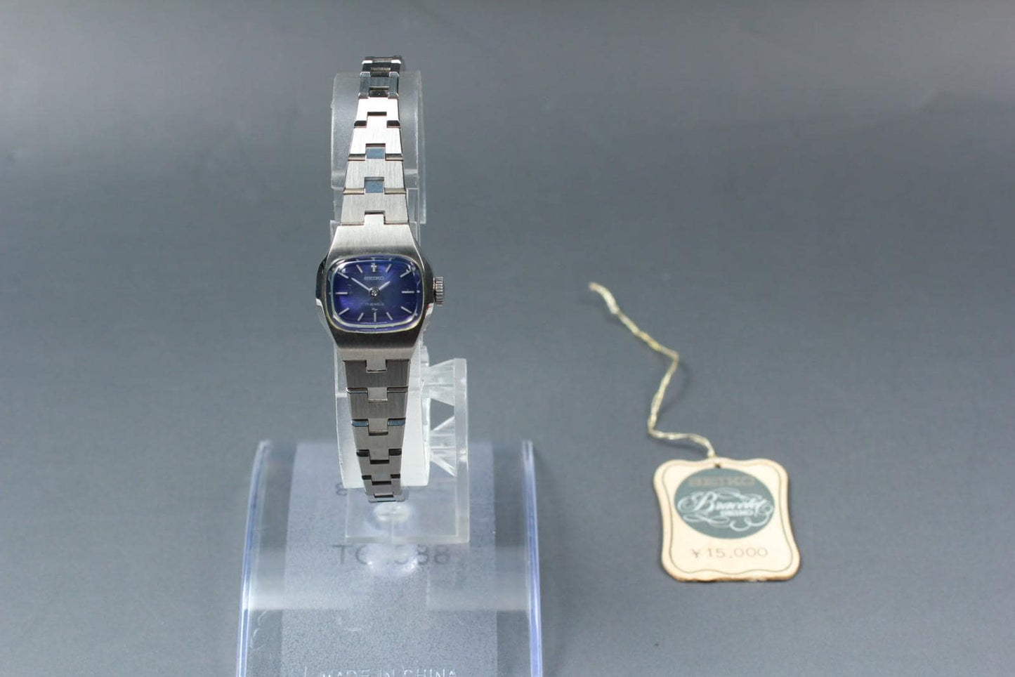 Vintage 1973 [N MINT w/ Tag] SEIKO Bracelet 11-3760 Blue 17J Manual Ladies Watch
