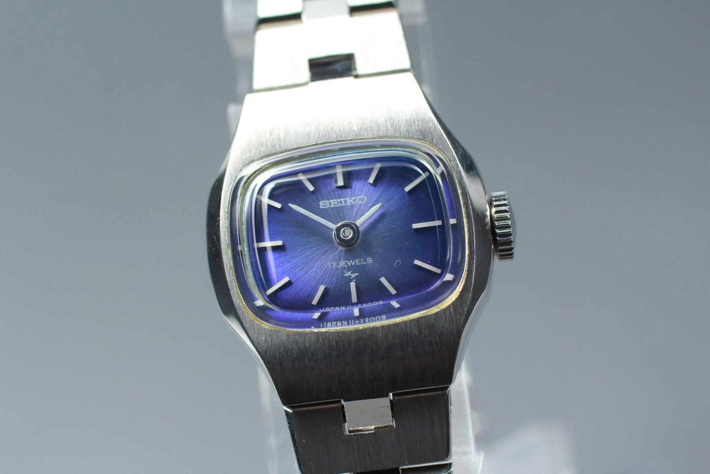 Vintage 1973 [N MINT w/ Tag] SEIKO Bracelet 11-3760 Blue 17J Manual Ladies Watch