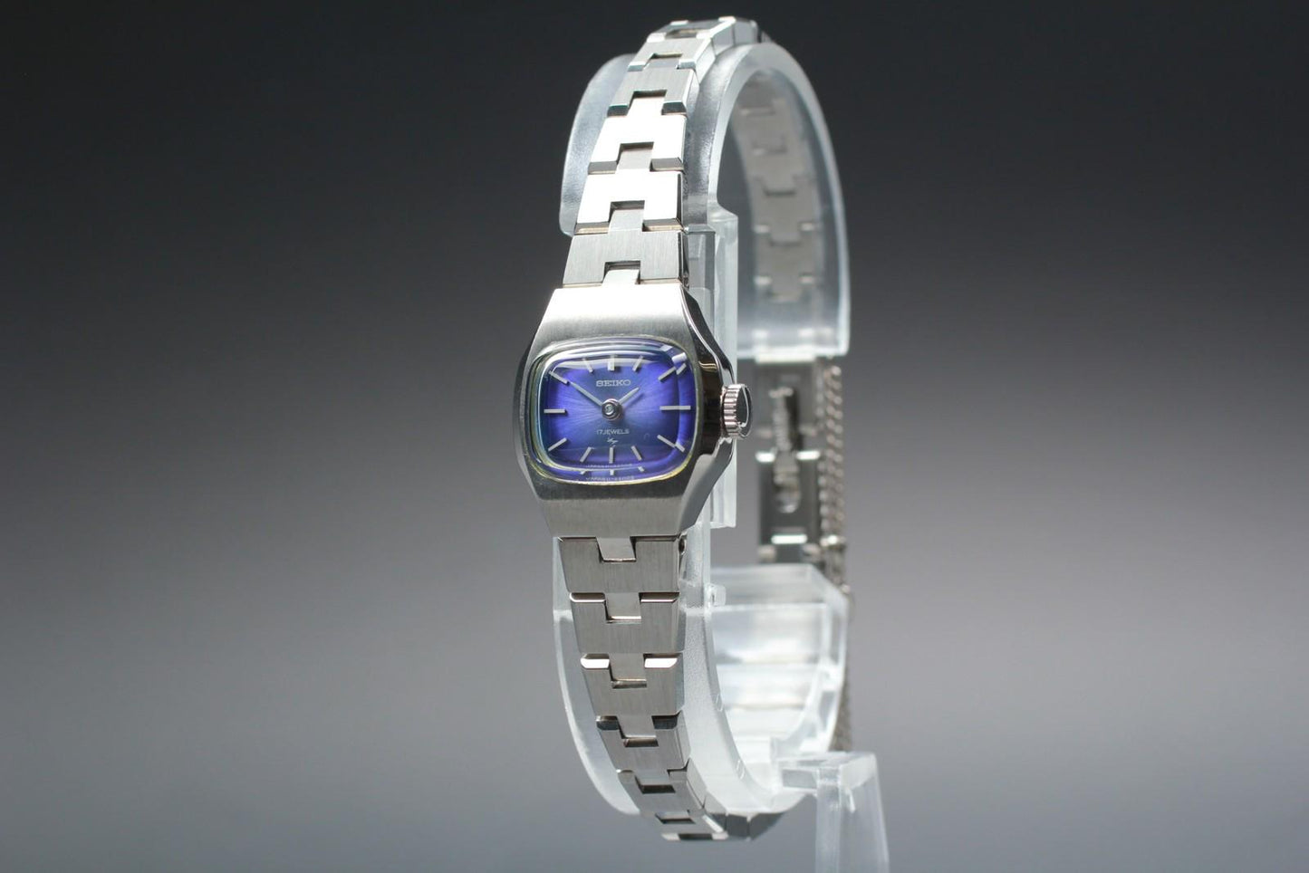 Vintage 1973 [N MINT w/ Tag] SEIKO Bracelet 11-3760 Blue 17J Manual Ladies Watch