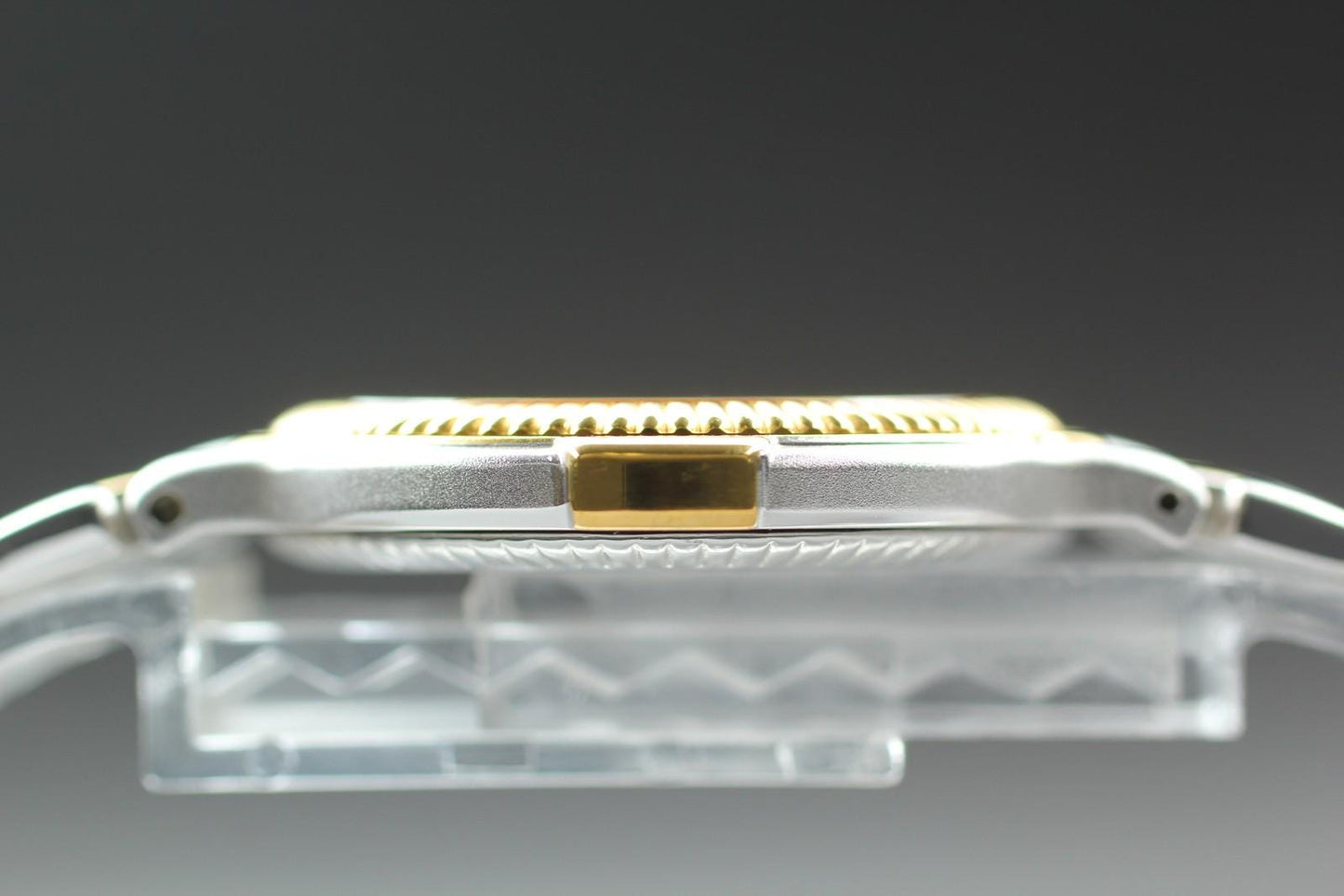 Near MINT RADO 121.9596.2 Gold Fluted Bezele Two-Tone Qz 33mm Men's Watch JAPAN