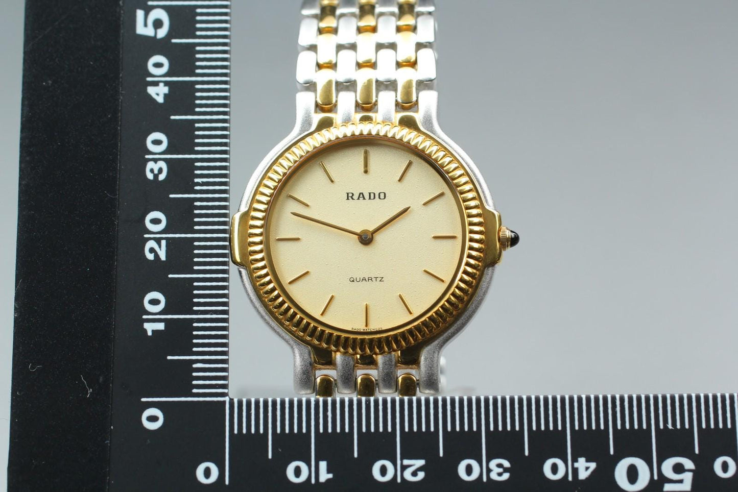 Near MINT RADO 121.9596.2 Gold Fluted Bezele Two-Tone Qz 33mm Men's Watch JAPAN