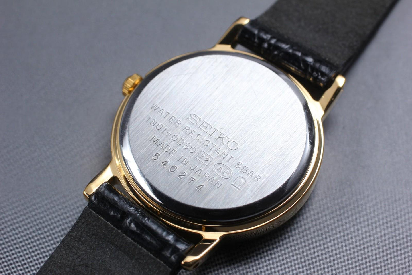 1996 [N MINT] SEIKO Alba 1N01-0DS0 White Arabic Quartz 23mm Ladies Watch JAPAN