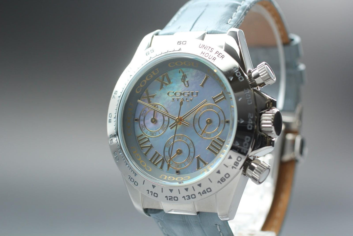 Near Mint Cogu World Limitation Chrono Quartz 43mm Mop Dial Men's Watch JAPAN