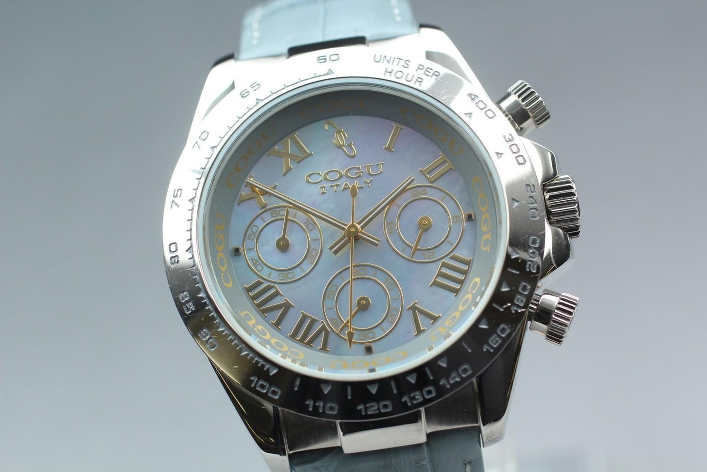 Near Mint Cogu World Limitation Chrono Quartz 43mm Mop Dial Men's Watch JAPAN