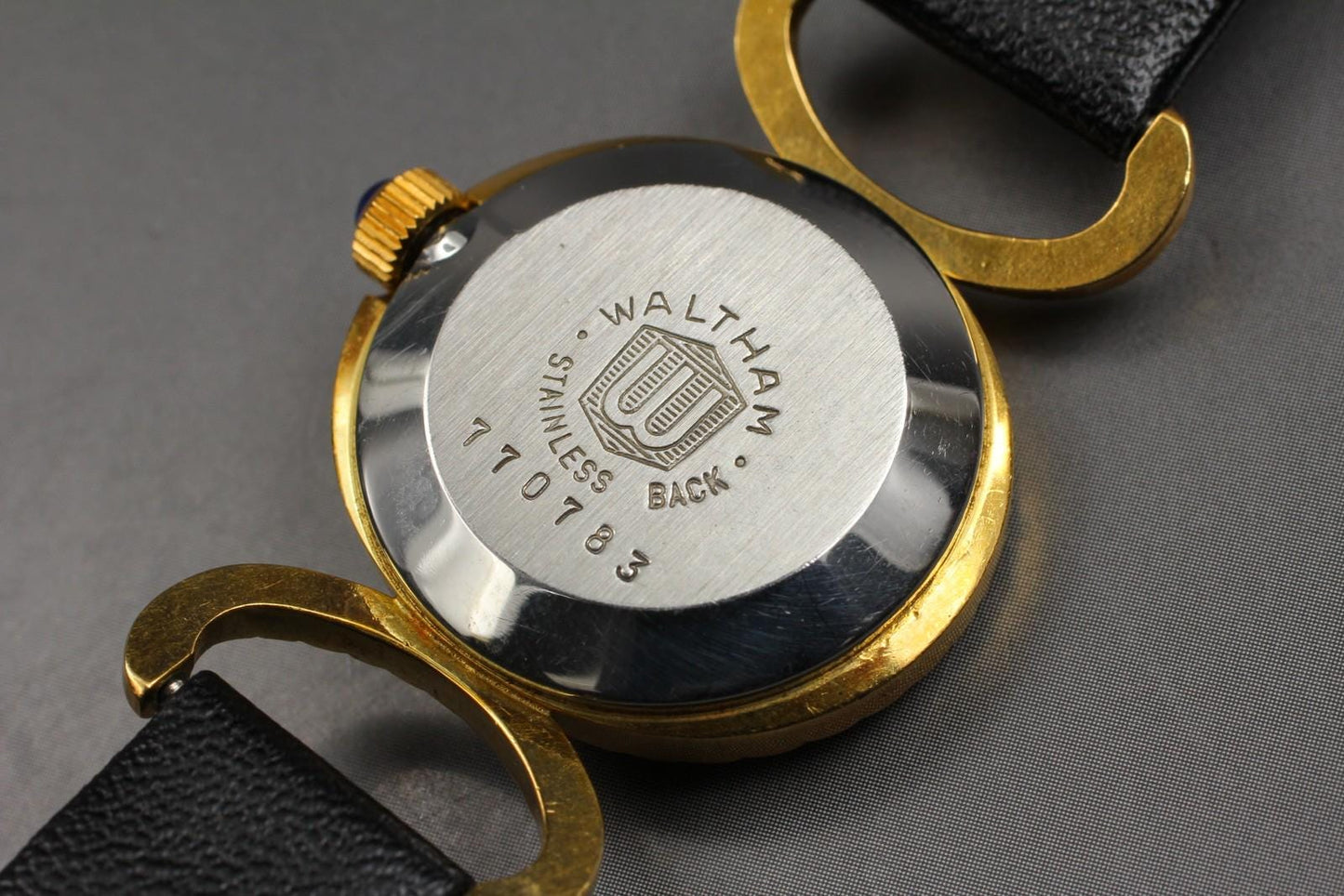 Near MINT* Vintage Waltham Maxine Gold Oval Manual Wind Ladies Watch From JAPAN