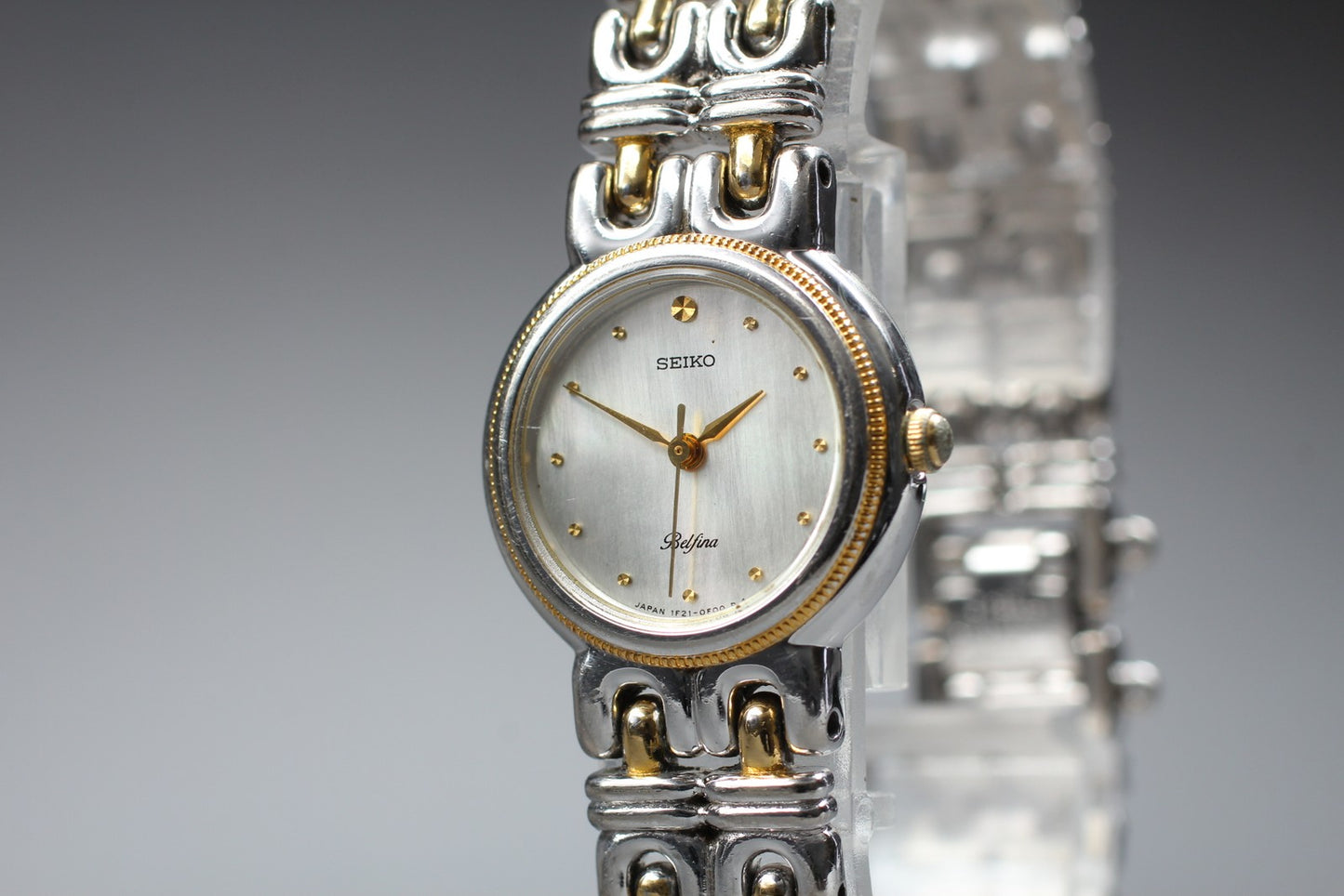 SEIKO Belfina 1F21-0D50 Silver Bracelet Quartz Ladies Watch [As-Is / Not working