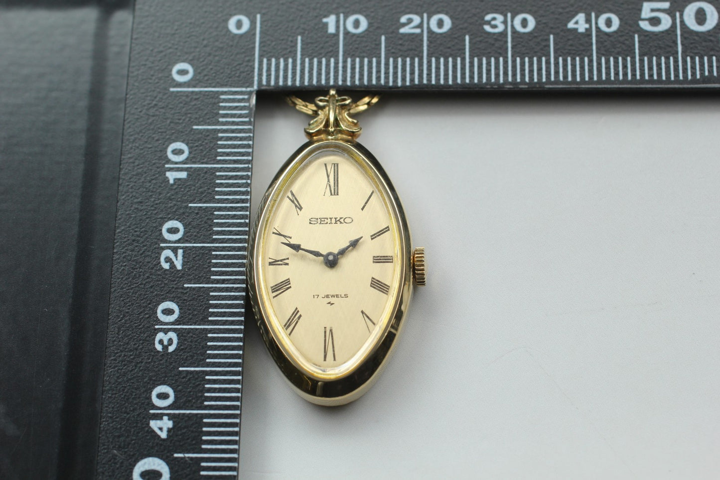 Vtg 1970s [Exc+5] SEIKO 11-7990 Gold Tone Roman 17J Manual Wind Pendant Watch