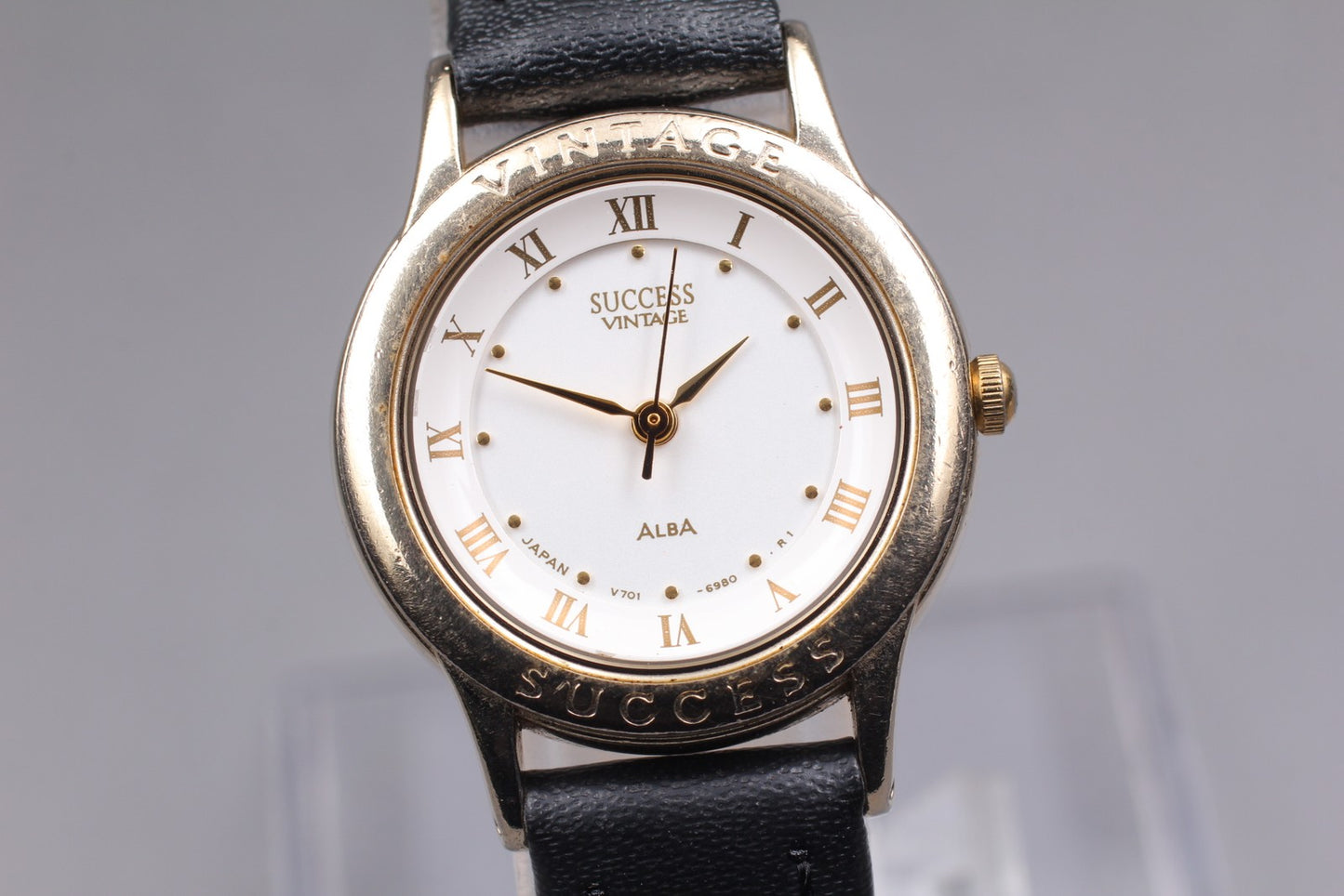 Vintage 2001 [N MINT] Seiko Alba V701-6720 Roman Quartz Ladies Watch From JAPAN