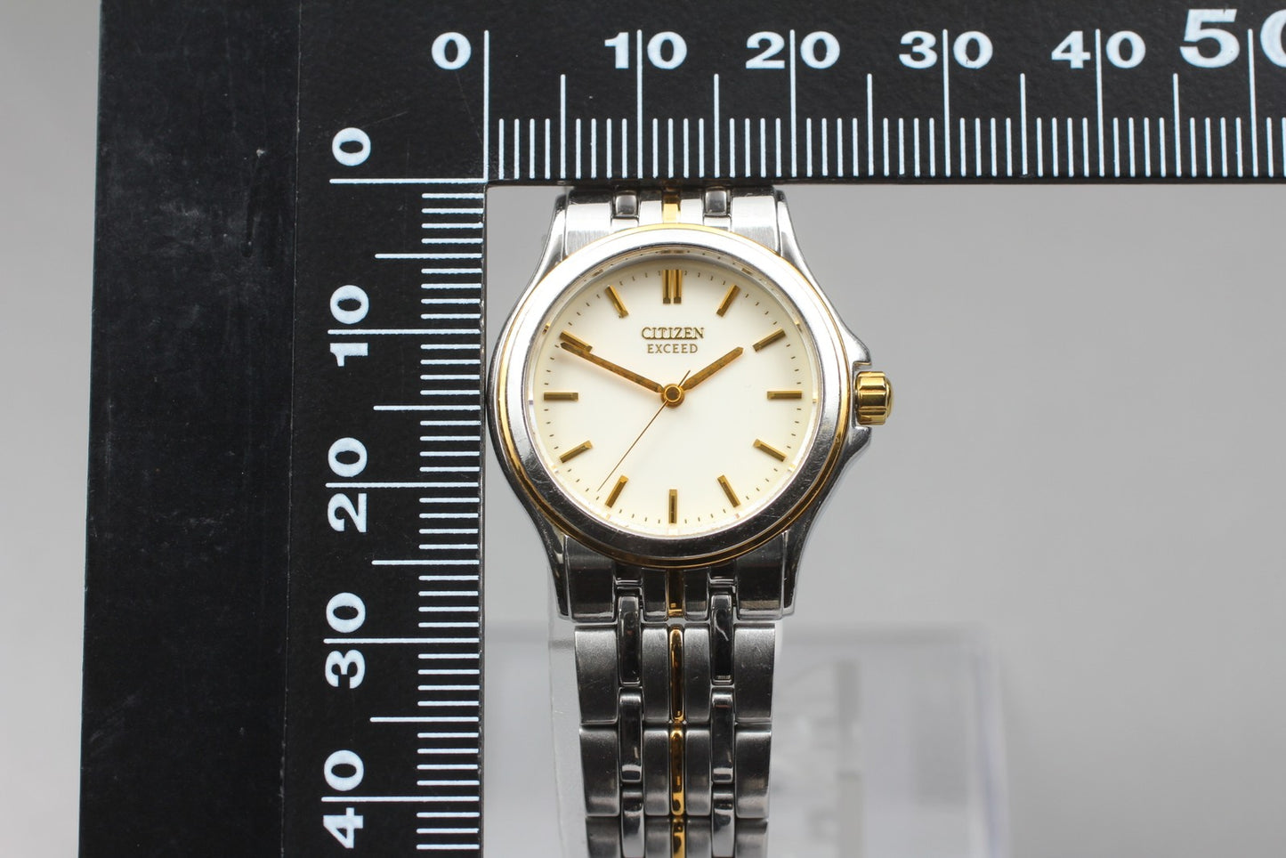 Vintage 1997 [N MiNT] CITIZEN Exceed 3330-H13511 Two Tone Qz 25mm Ladies Watch