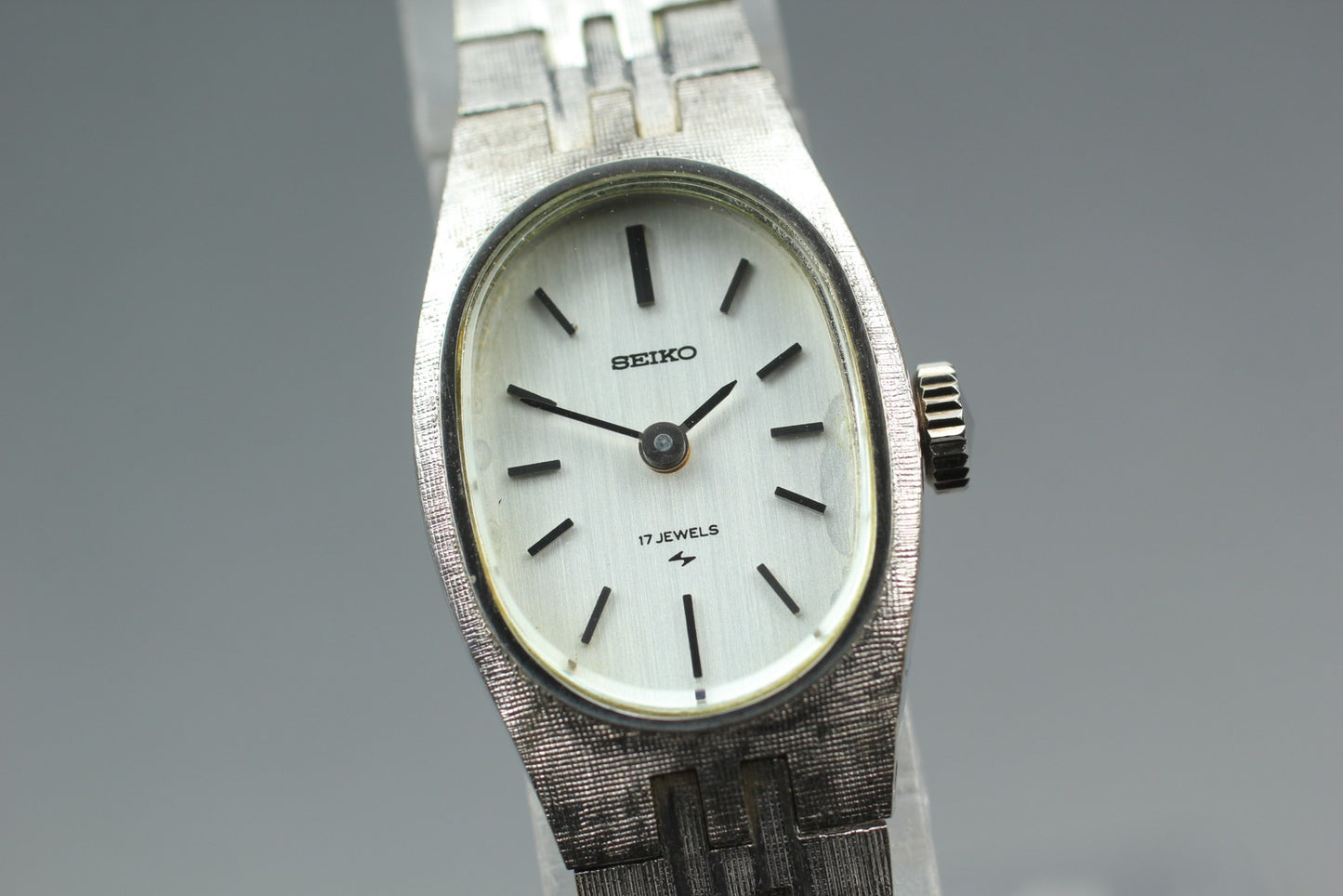 Vintage 1972 [Exc+5] SEIKO 17-7100 Manual Wind Oval Ladies Bracelet Watch JAPAN