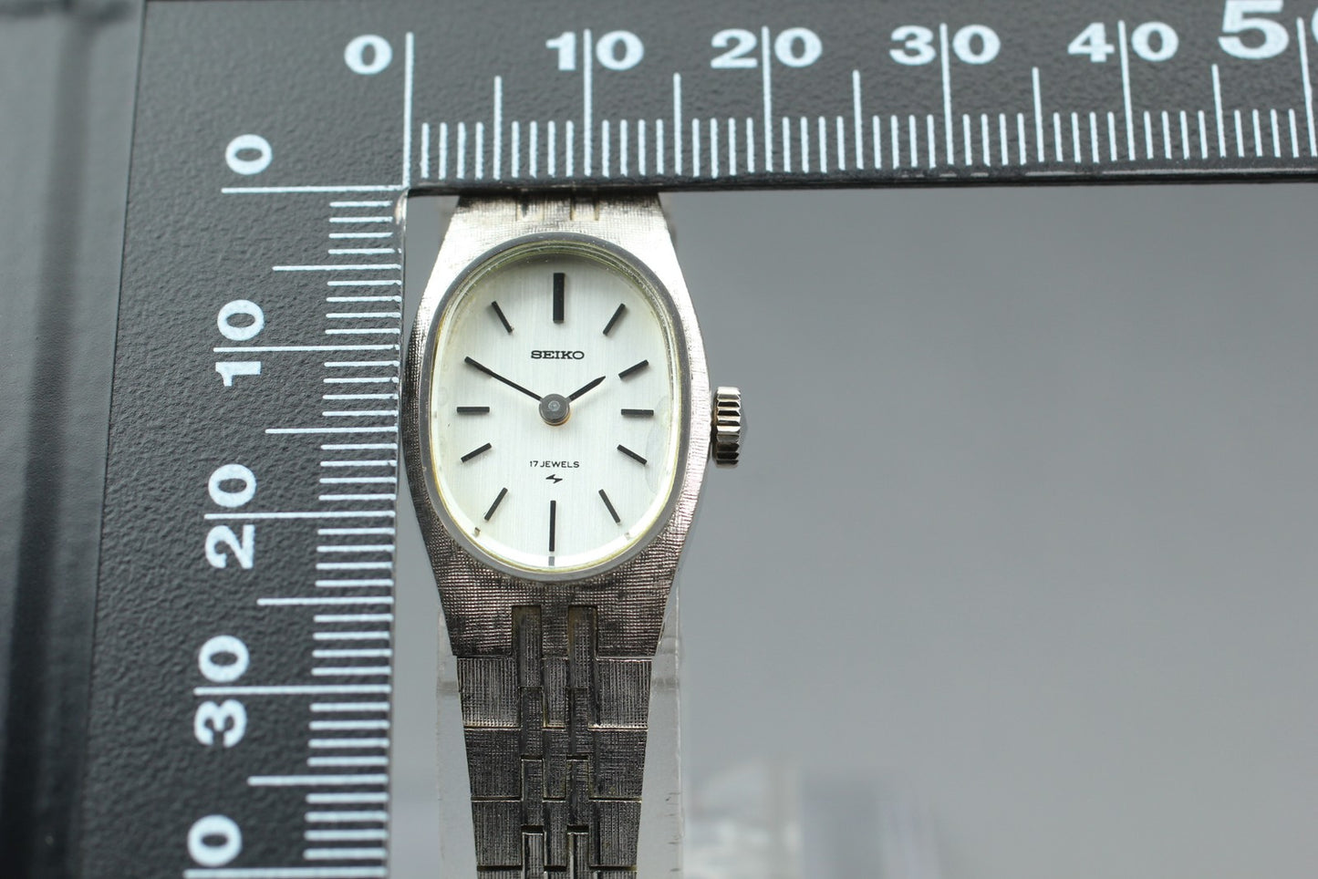 Vintage 1972 [Exc+5] SEIKO 17-7100 Manual Wind Oval Ladies Bracelet Watch JAPAN