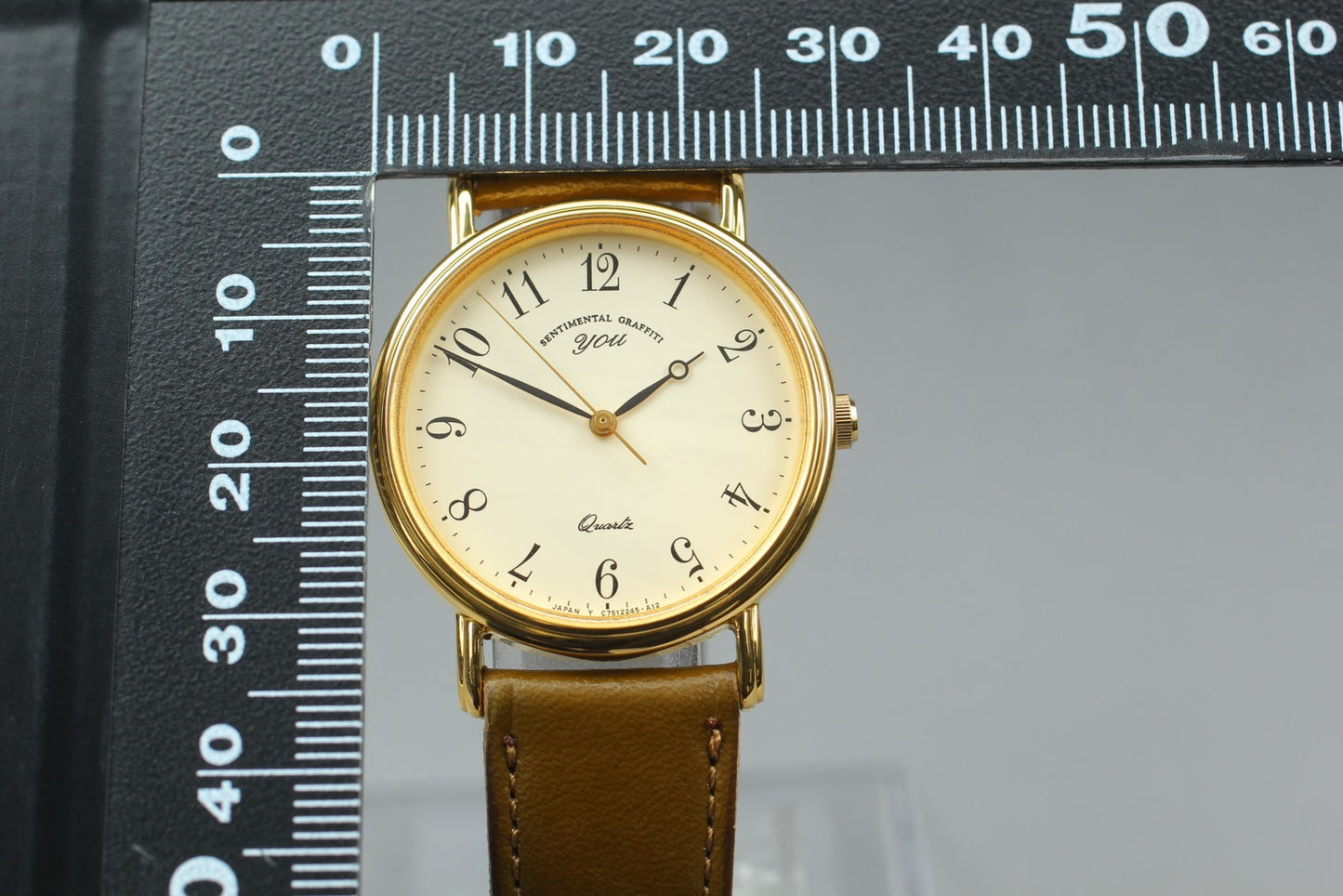 Working NOS Orient You C75524-50 Sentimental Graffiti Gold Quartz Watch JAPAN