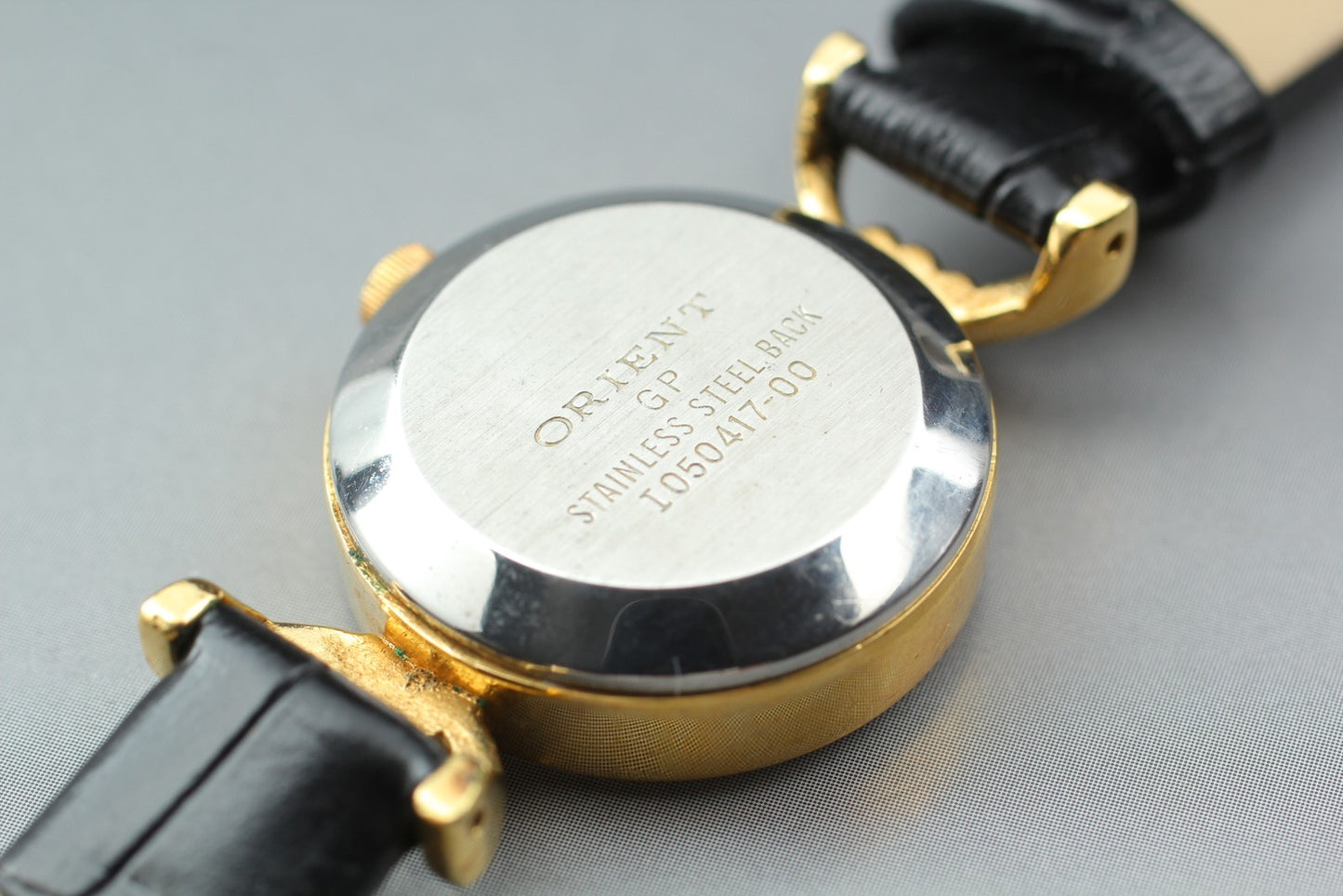 Vintage [Working] ORIENT 050417-00 Gold Case Silver Quartz Ladies Watch JAPAN