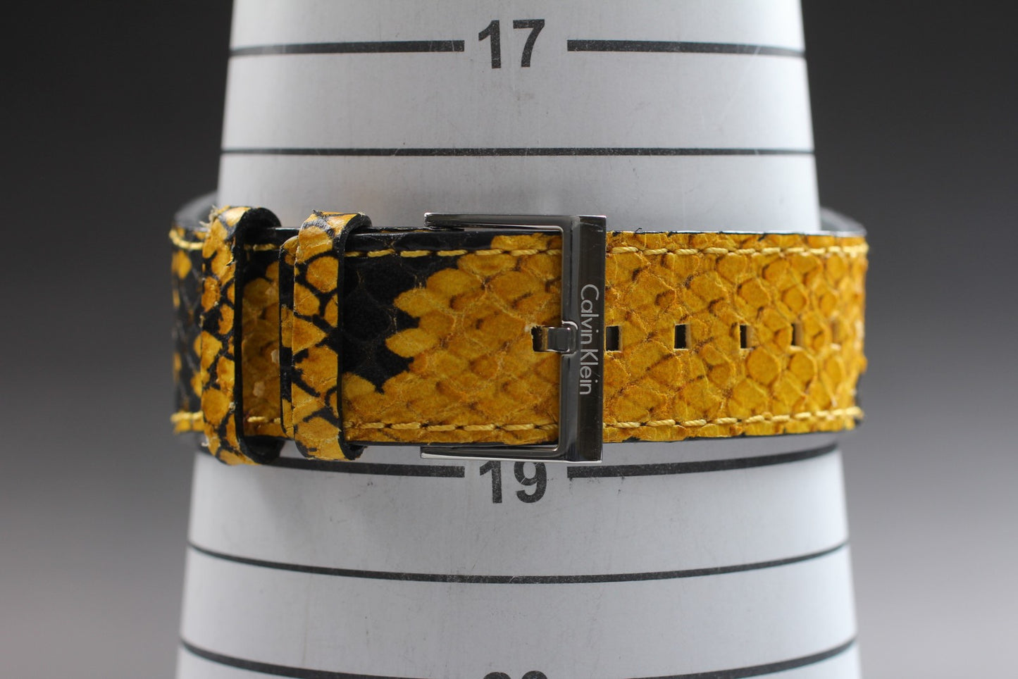 Working w/ New Battery* Calvin Klein K5V 231 Quartz 39mm Men's Watch From JAPAN