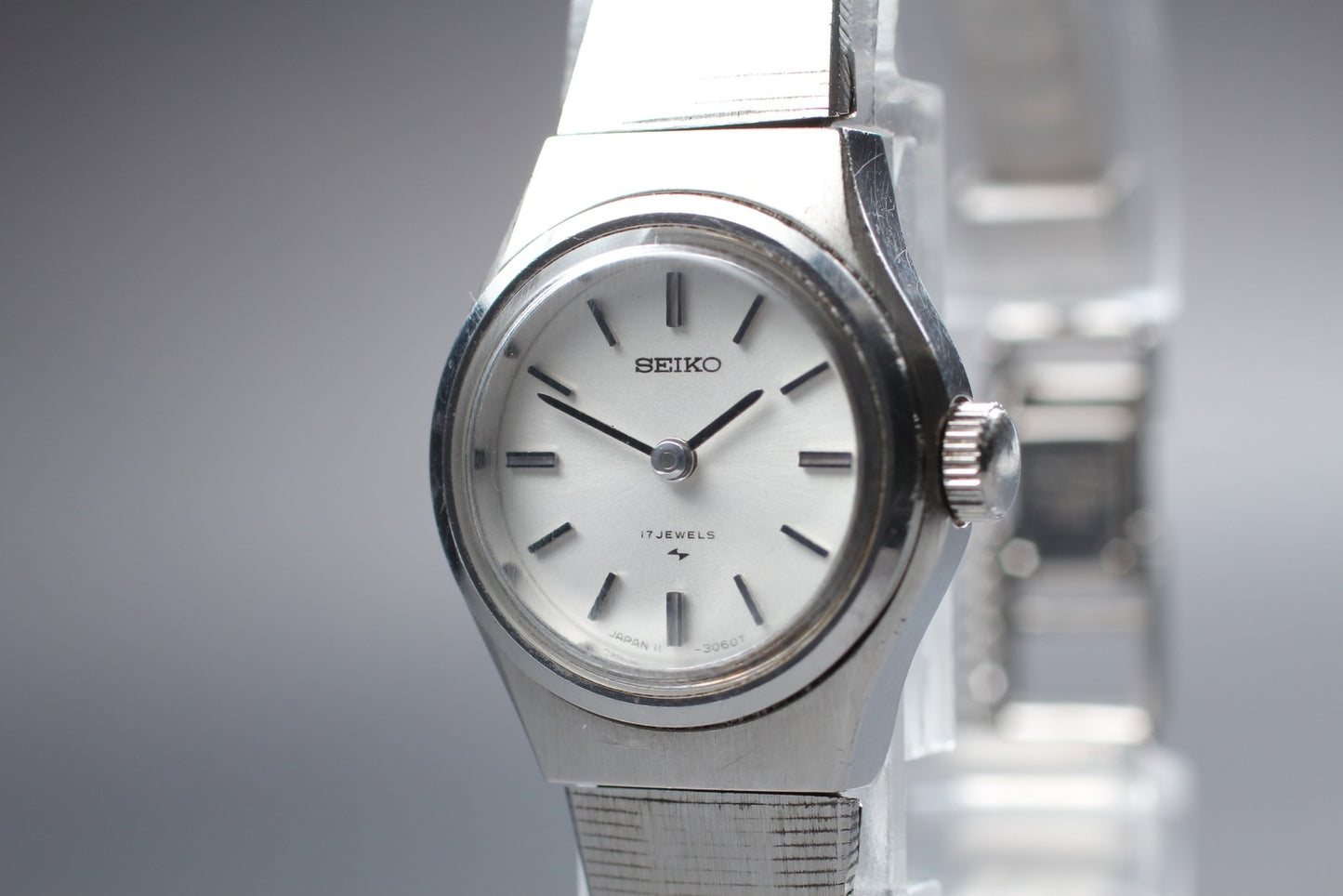 Vintage 1974 [Near MINT] SEIKO Bracelet 11-0910 Silver Manual Ladies Watch JAPAN