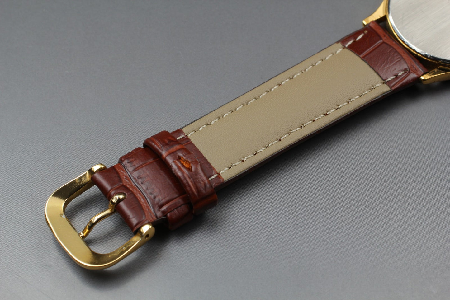 1995 [Near MINT] SEIKO Galaxy V701-7020 Gold Quartz 32mm Men's Watch From JAPAN