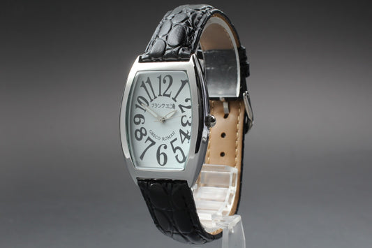 N MINT w/ New Battery Frank Miura Greco Roman White Qz 31mm Men's Watch JAPAN