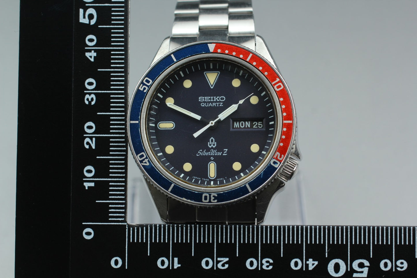 Vtg 1978 [Exc+5] SEIKO Silver Wave Z 7546-606A Pepsi Bezel Qz Men's Watch JAPAN