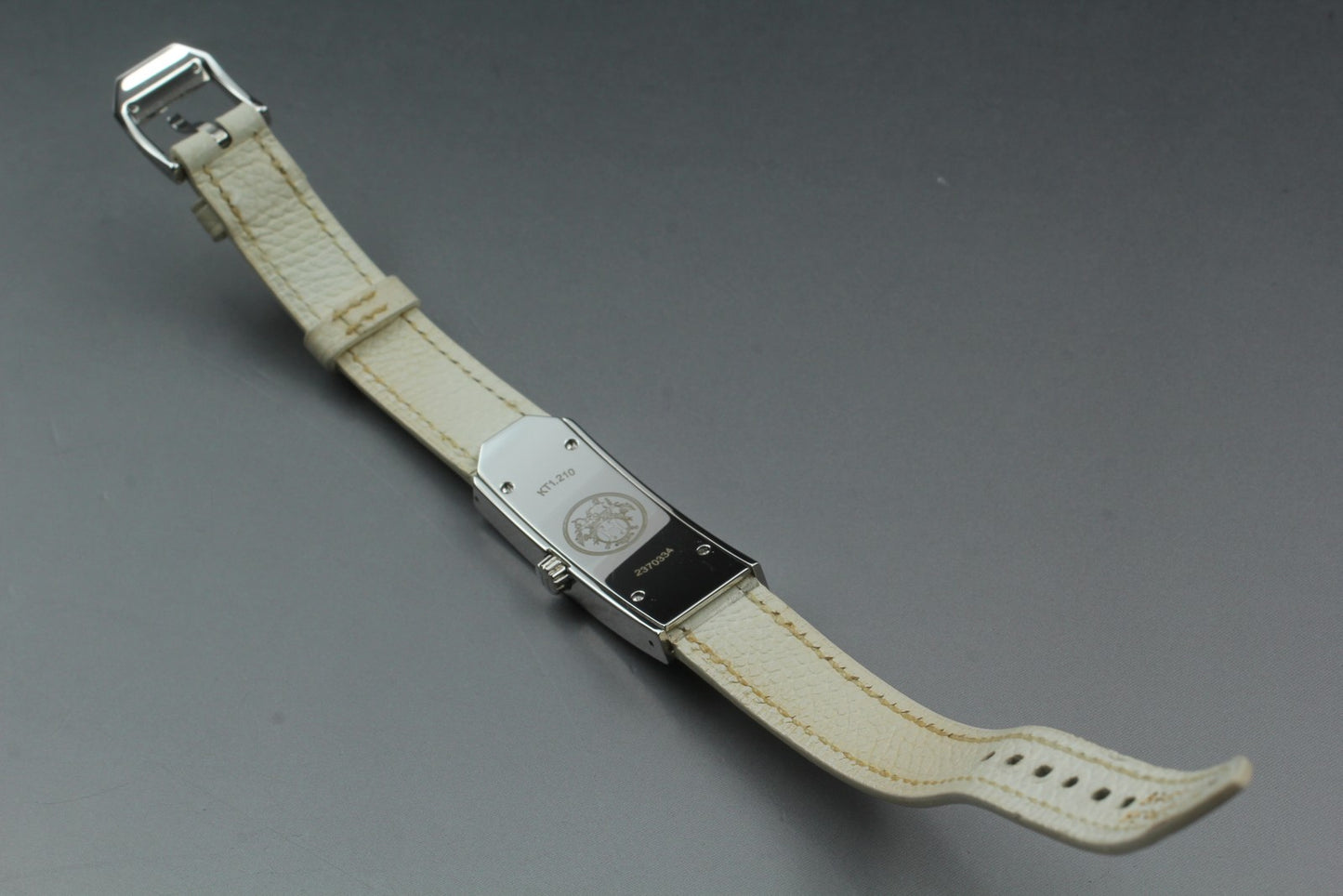 Exc+5 / Box HERMES Kelly 2 KT1.210 Double Tour White Quartz Ladies Watch JAPAN