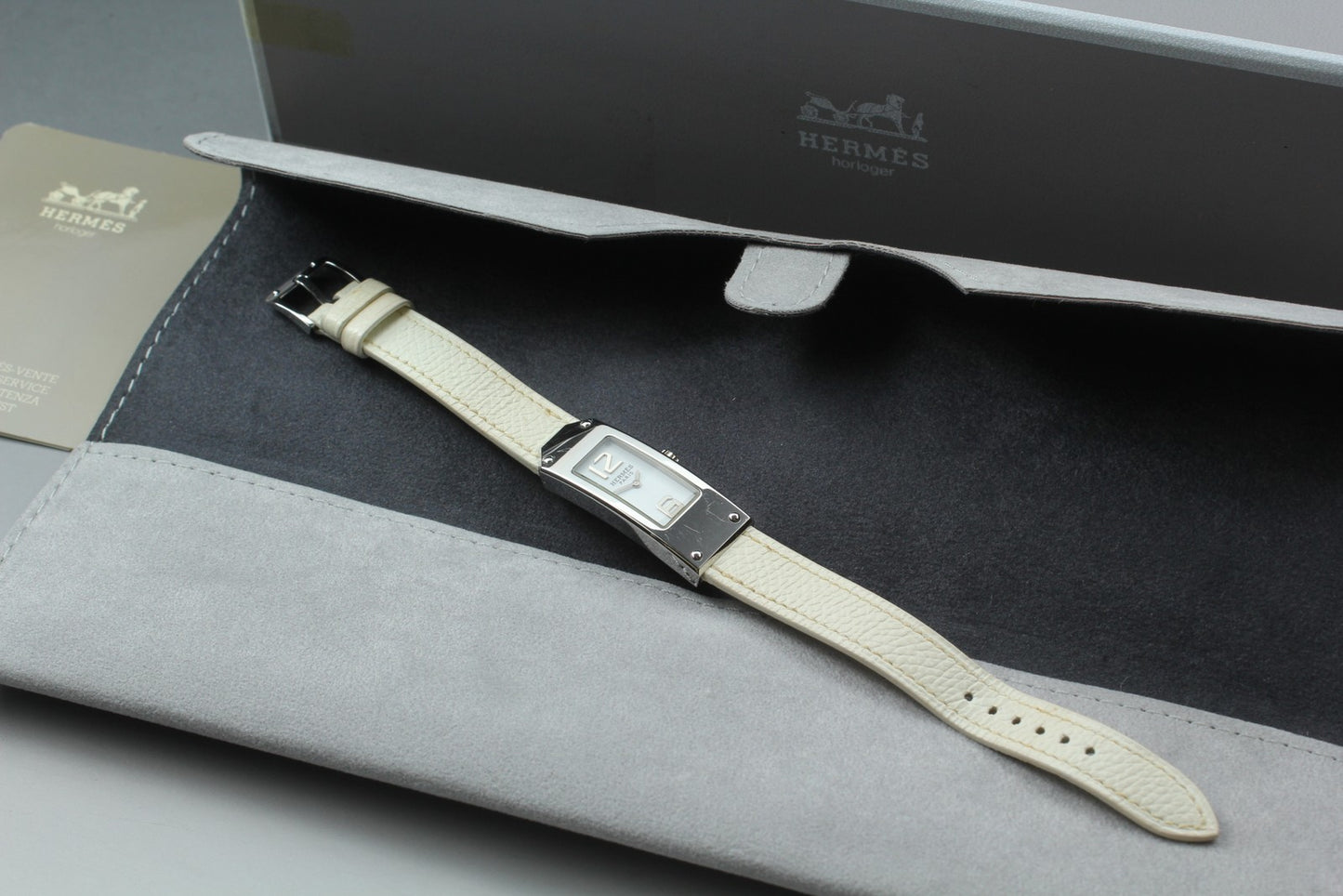 Exc+5 / Box HERMES Kelly 2 KT1.210 Double Tour White Quartz Ladies Watch JAPAN