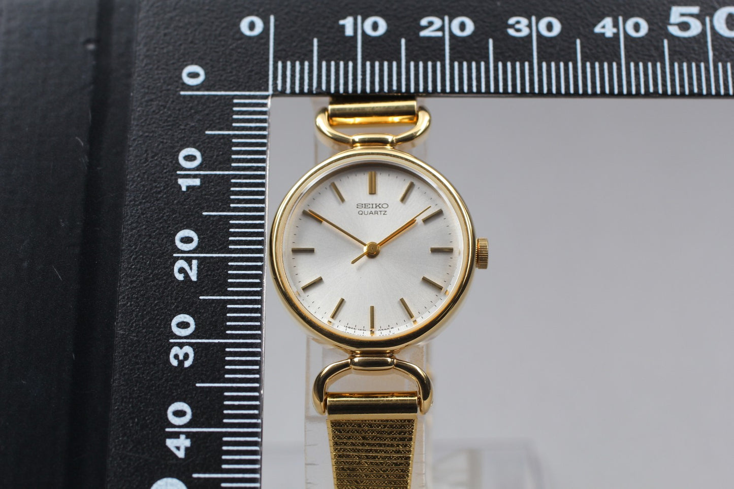Vintage 1980 [NOS w/ Tag] SEIKO Socie 1421-0060 Gold Bracelet Qz Ladies Watch