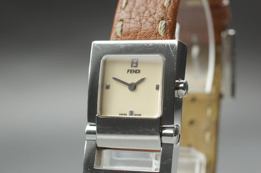 Exc+5 Vintage FENDI 5200L Cream Dial Brown Quartz 23mm Ladies Watch From JAPAN