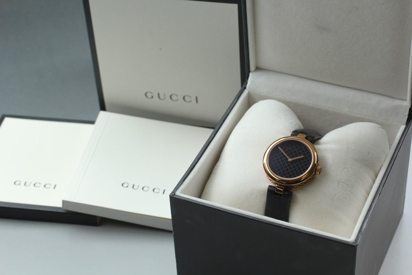 MINT / Full Set* GUCCI YA141401 Diamantissima 32mm Quartz Pink Gold Watch JAPAN