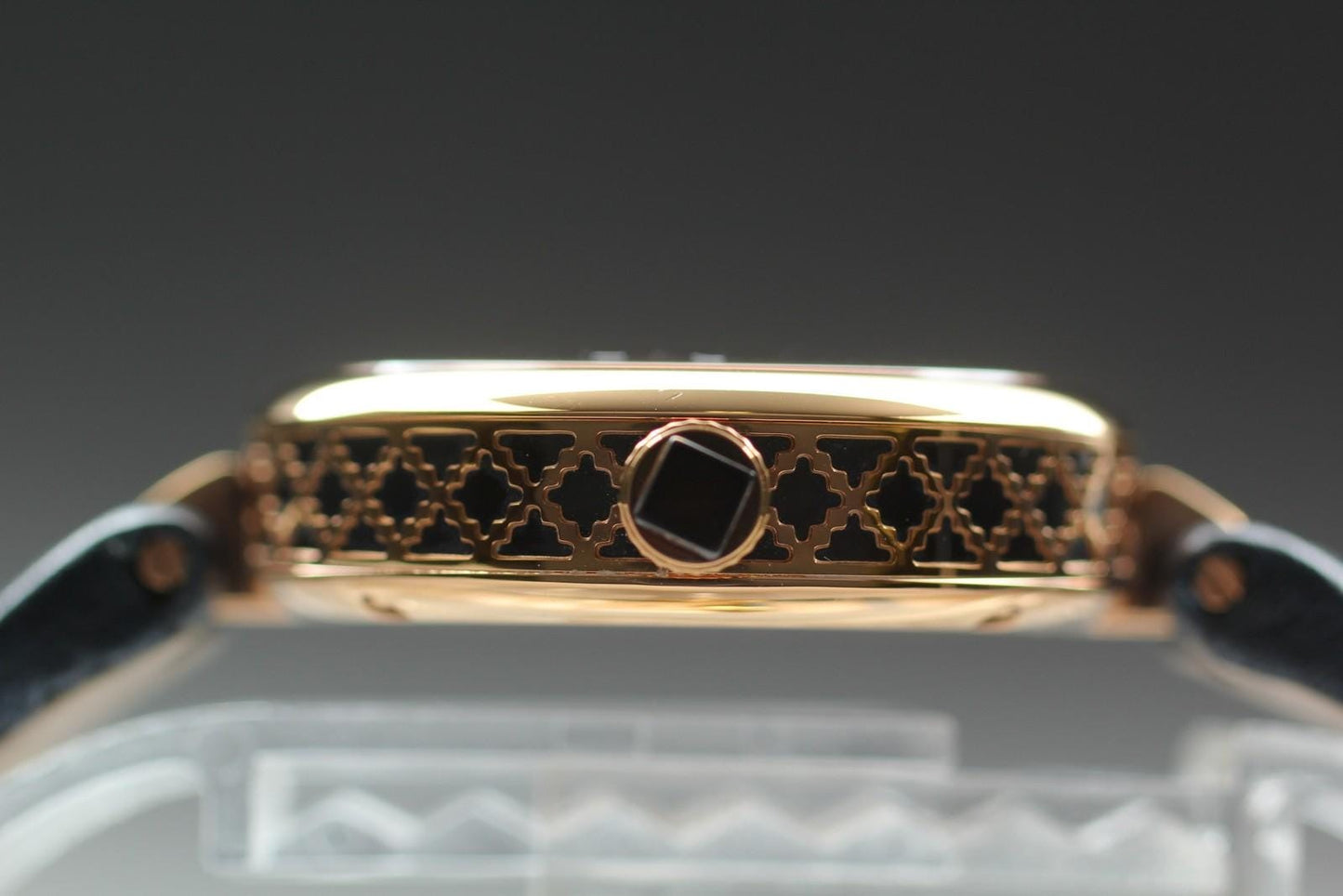 MINT / Full Set* GUCCI YA141401 Diamantissima 32mm Quartz Pink Gold Watch JAPAN