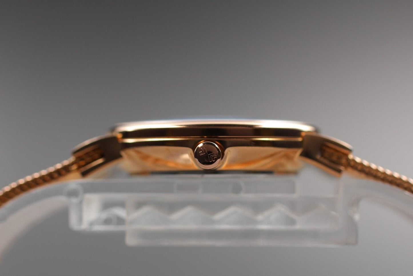 Near MINT Skagen J355SRR White Rose Gold JDM Quartz 26mm Ladies Watch From JAPAN