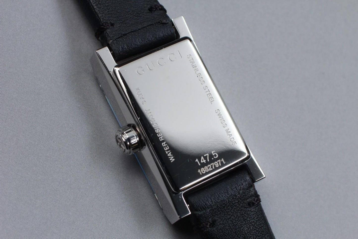 Near MINT GUCCI G Frame YA147504 147.5 Black Square 14mm Quartz Ladies Watch