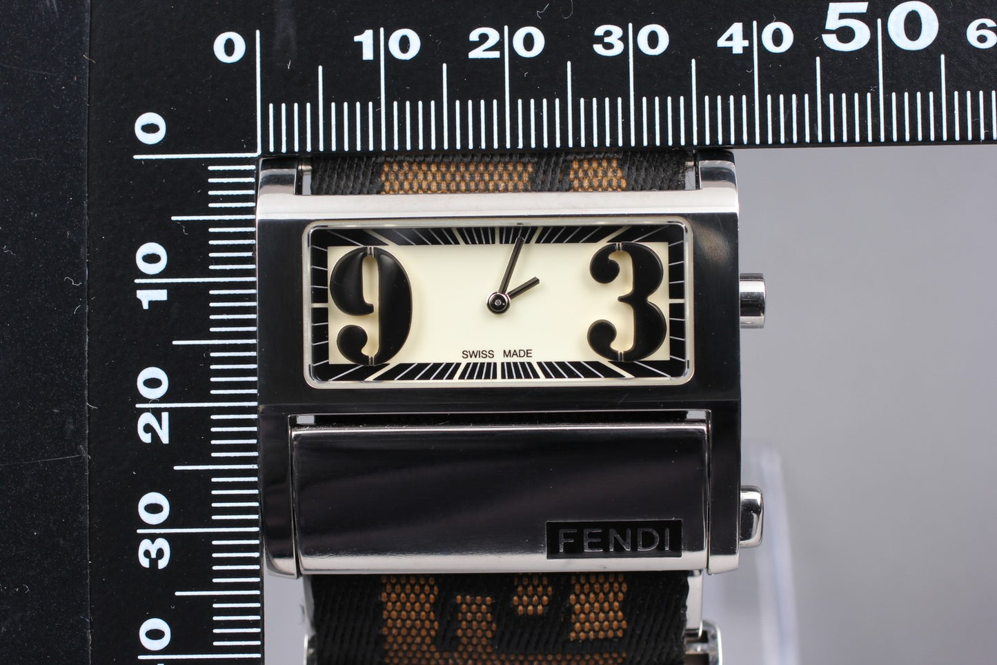 N MINT Fendi 1120L Cream Zucca Strap Big Face 38mm Quartz Ladies Watch JAPAN