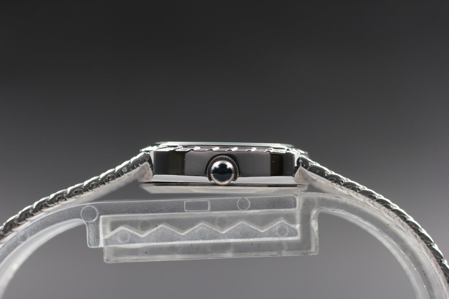 Top MINT w/ New Battery CYMA 616SP Silver Mesh Bracelet 22mm Quartz Ladies Watch