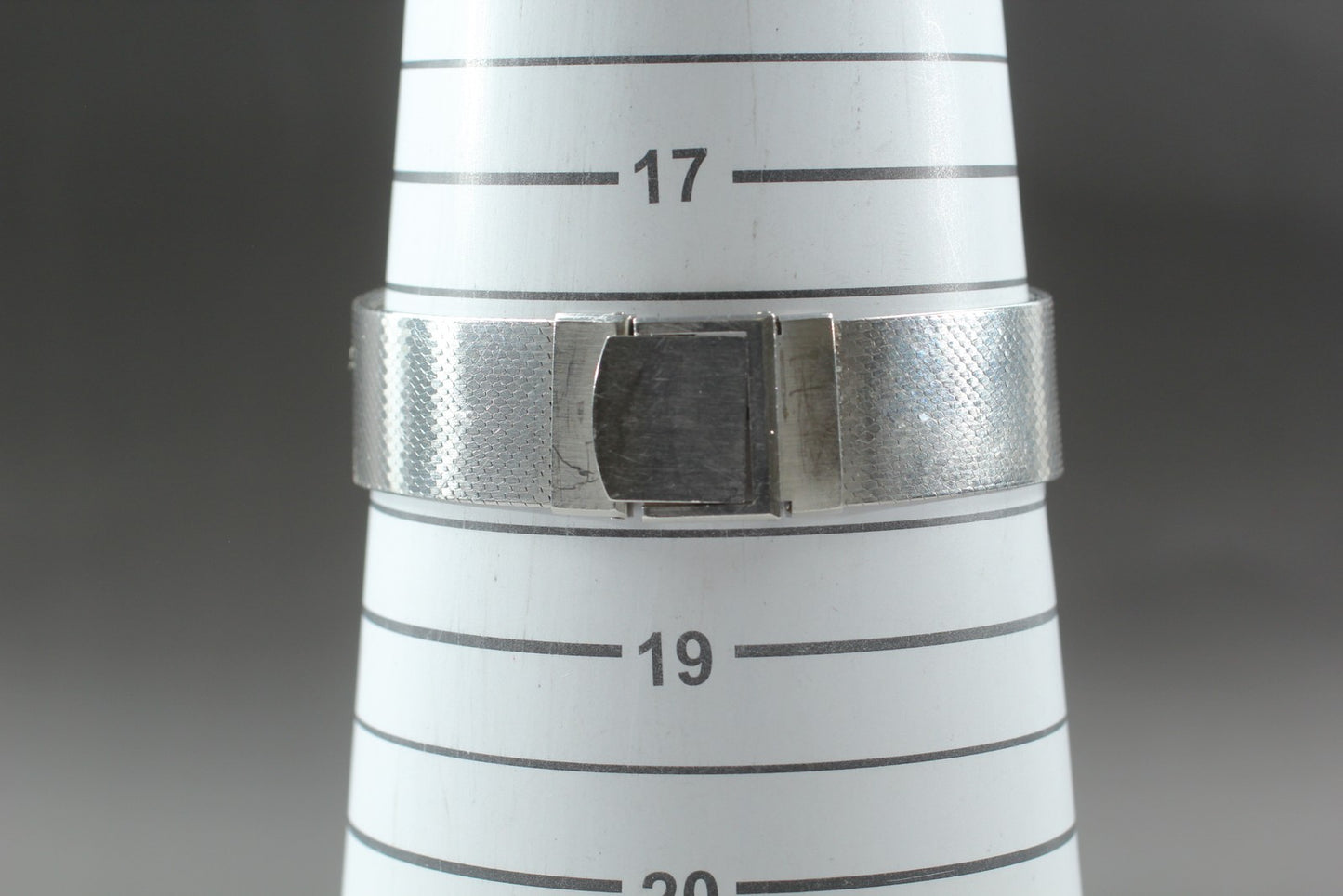Vintage 1978 [Exc+5] SEIKO Acier 5584-5000 Silver Square Quartz 32mm Mens Watch