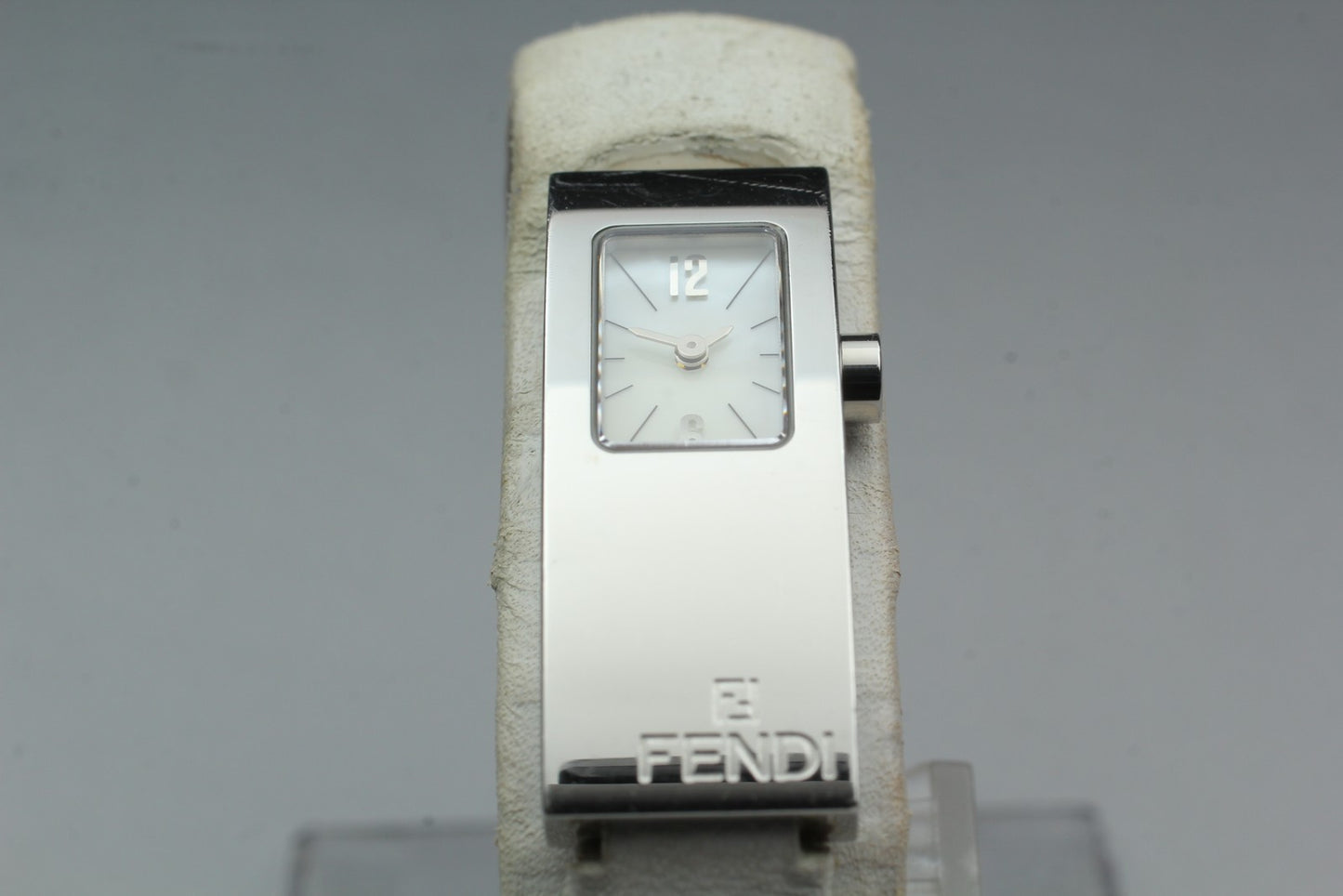 Exc+5 / New Batt  Fendi 3300L Shell Mop Dial 13mm Quartz Ladies Watch JAPAN