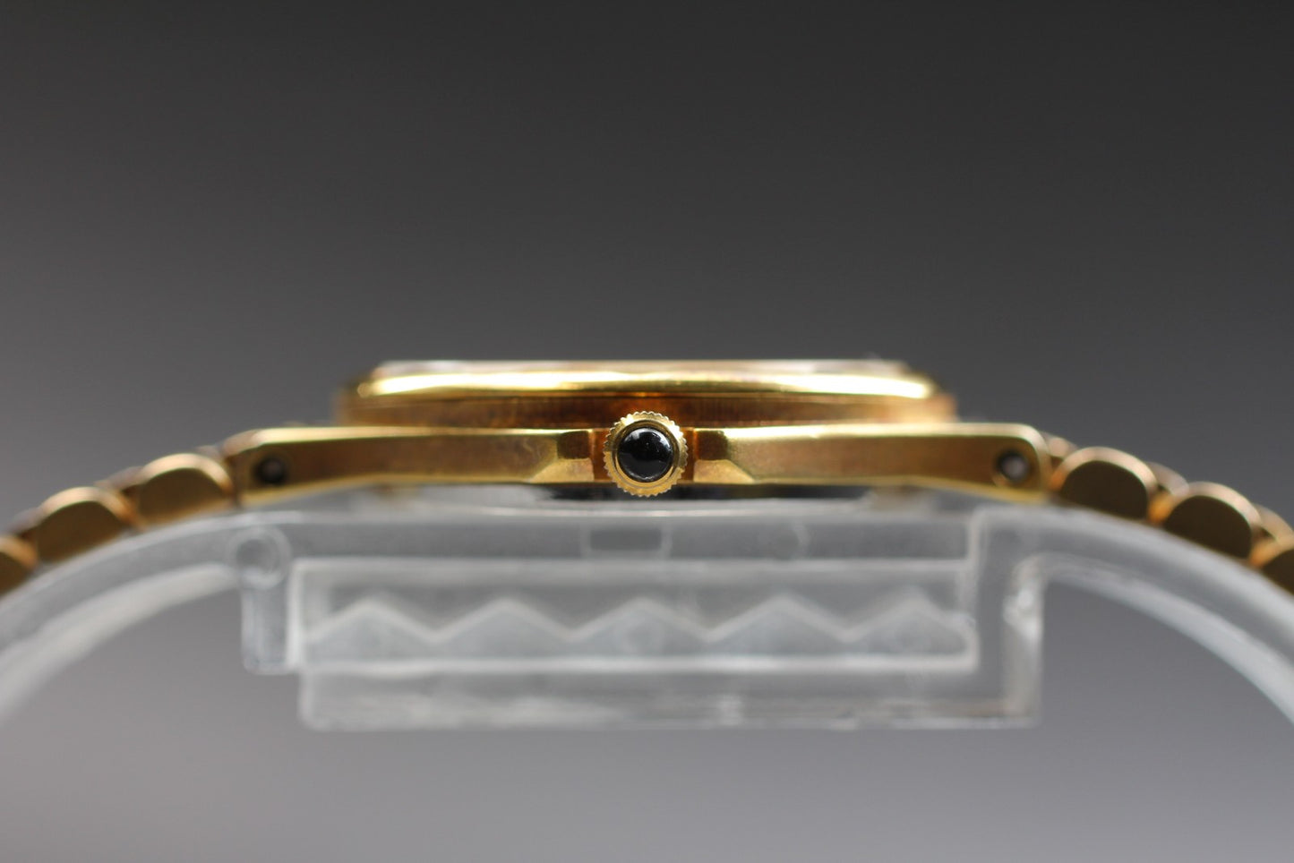 Exc+5 / New Batt* Vintage Bulova 9063-5020 Gold 25mm Quartz Ladies Watch JAPAN