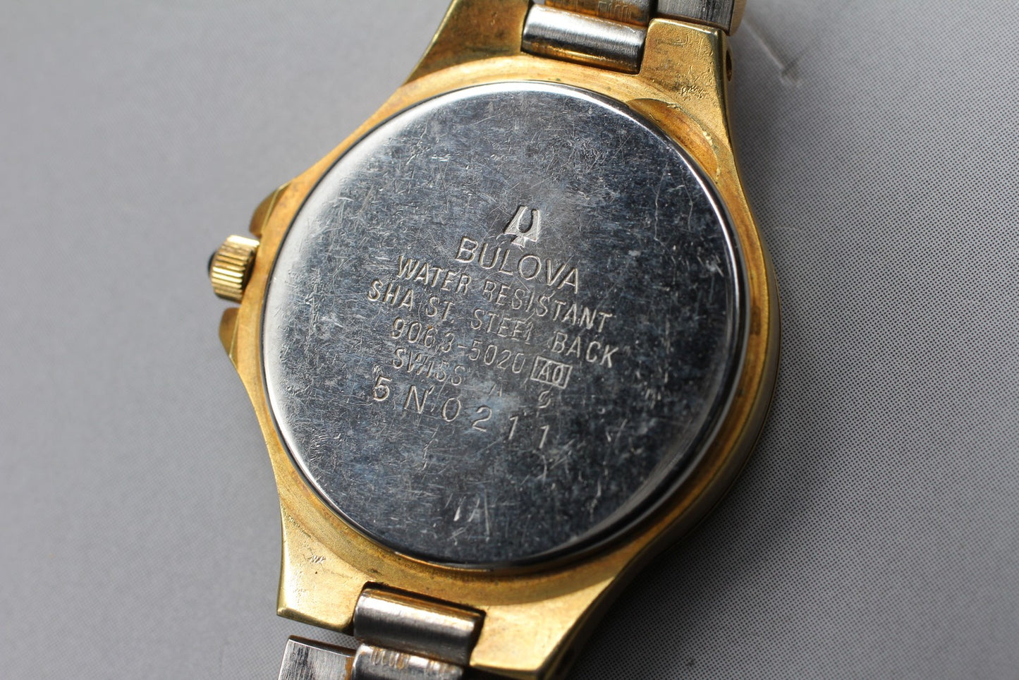 Exc+5 / New Batt* Vintage Bulova 9063-5020 Gold 25mm Quartz Ladies Watch JAPAN