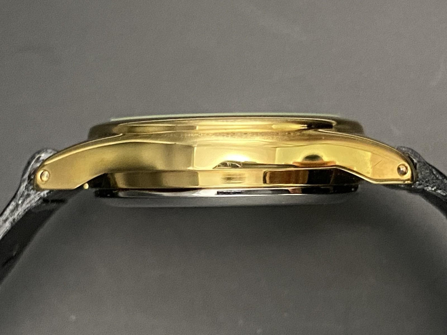 NOS w/ Tag* Seiko Alba V501-1B90 Women's Quartz Watch White Gold 26mm JAPAN