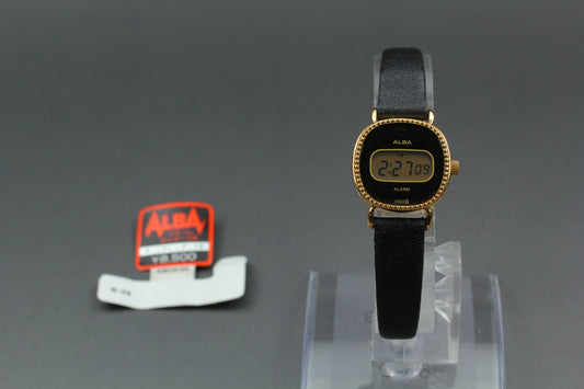 1983 N MINT w/ Tag* Seiko Alba Y662-4060 Black Digital 22mm Ladies Watch JAPAN