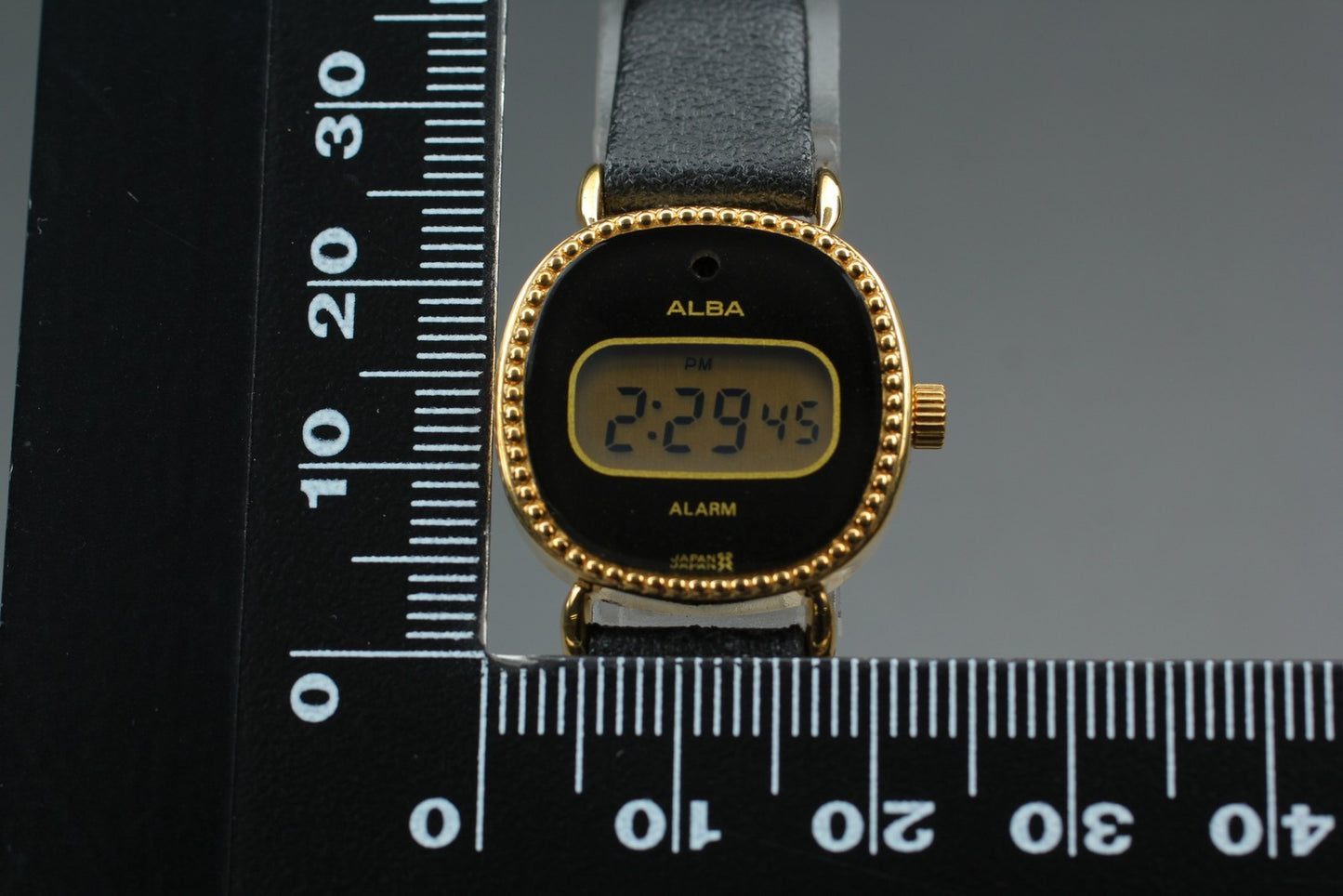 1983 N MINT w/ Tag* Seiko Alba Y662-4060 Black Digital 22mm Ladies Watch JAPAN