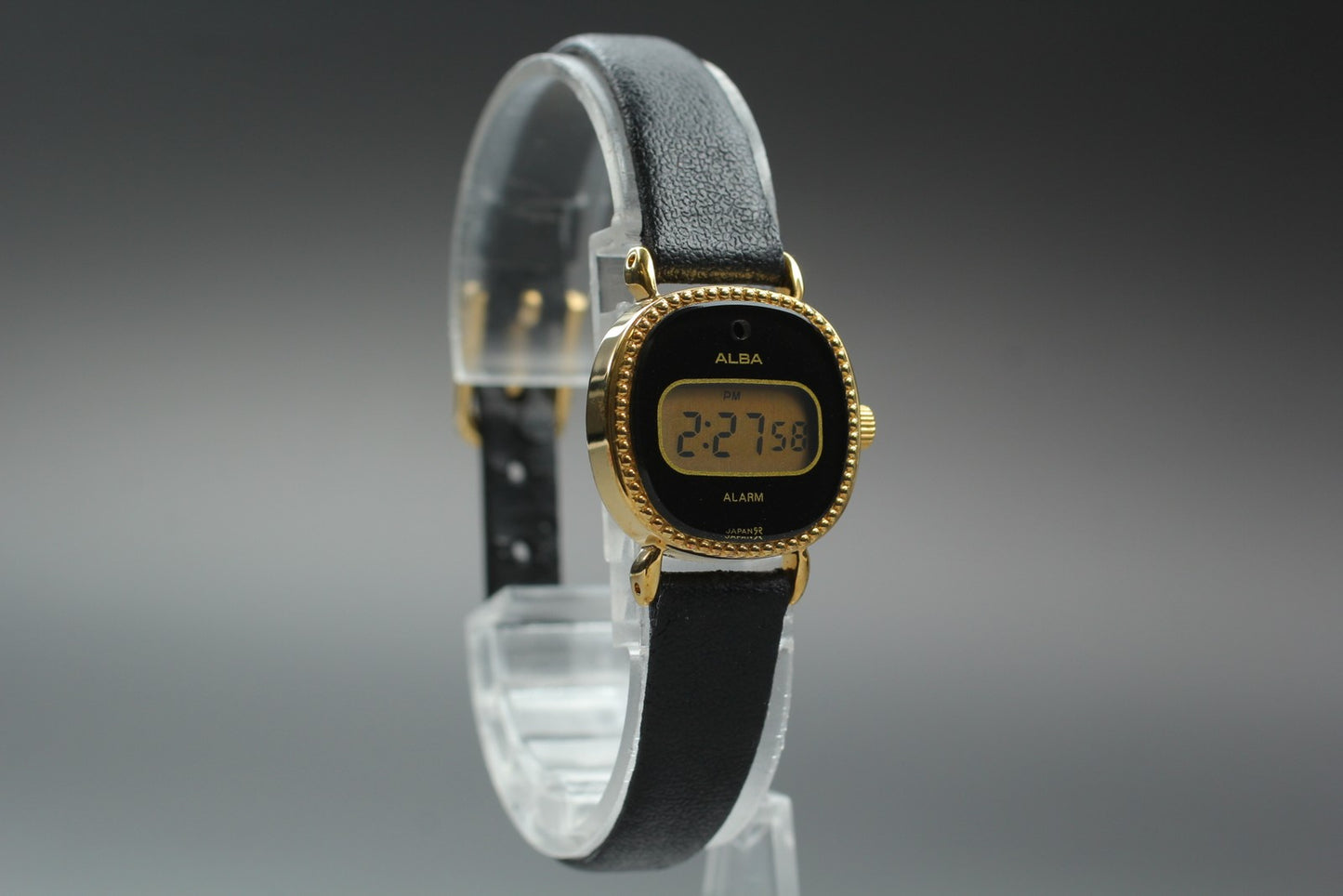 1983 N MINT w/ Tag* Seiko Alba Y662-4060 Black Digital 22mm Ladies Watch JAPAN