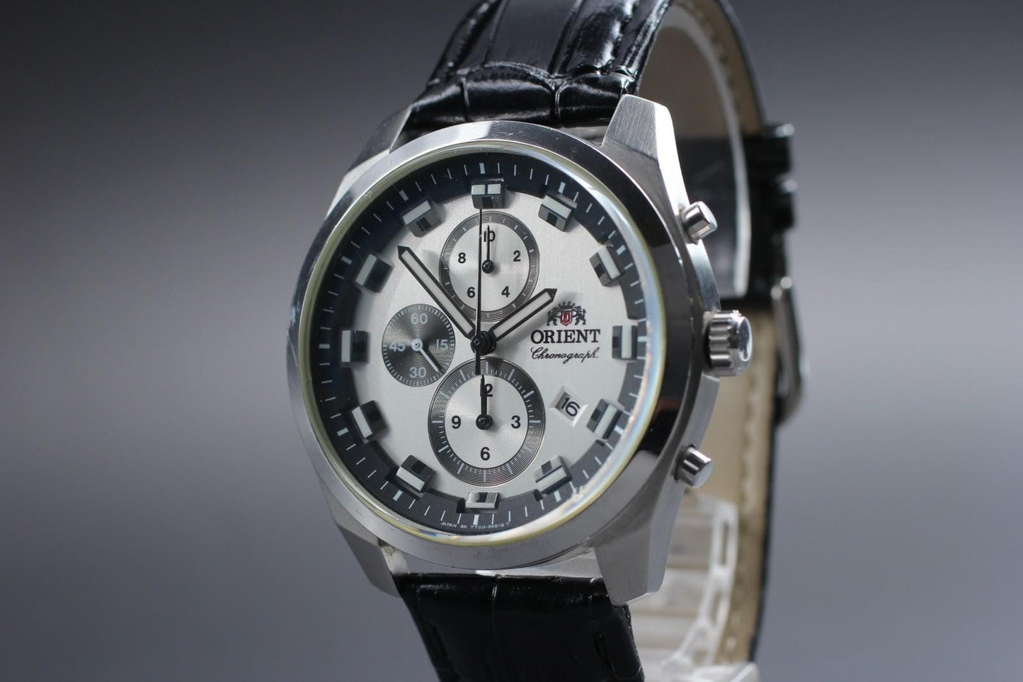 Exc+5 ORIENT Chronograph TT0U-C0-B Black Silver Dial Quartz 43mm Men's Watch