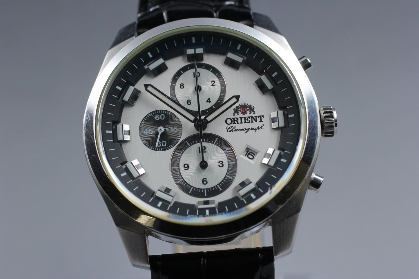 Exc+5 ORIENT Chronograph TT0U-C0-B Black Silver Dial Quartz 43mm Men's Watch