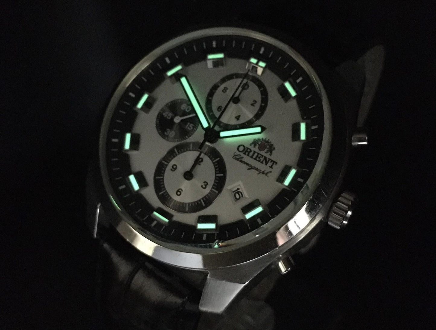 Exc+5 ORIENT Chronograph TT0U-C0-B Black Silver Dial Quartz 43mm Men's Watch