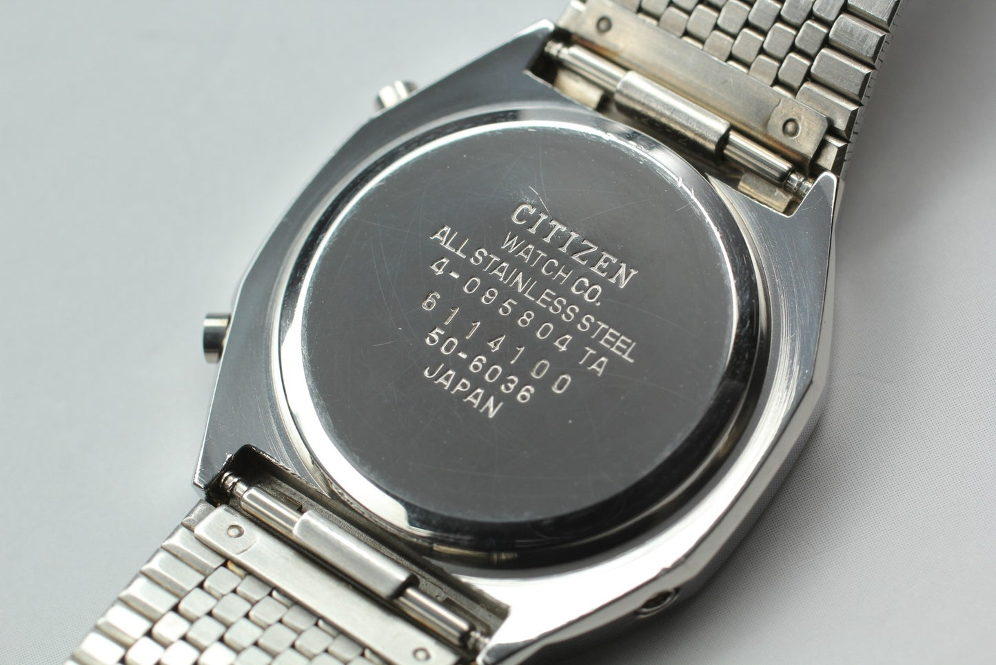 Rare [Near MINT w/ Tag] Citizen Crystron LC 50-6036 Digital Men's Watch JAPAN