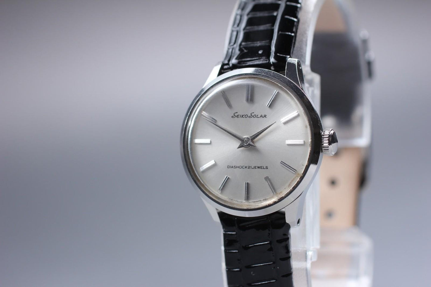 Vtg 1976 [Near MINT] Seiko Solar 10-0610 Silver 21J Manual Ladies Watch JAPAN