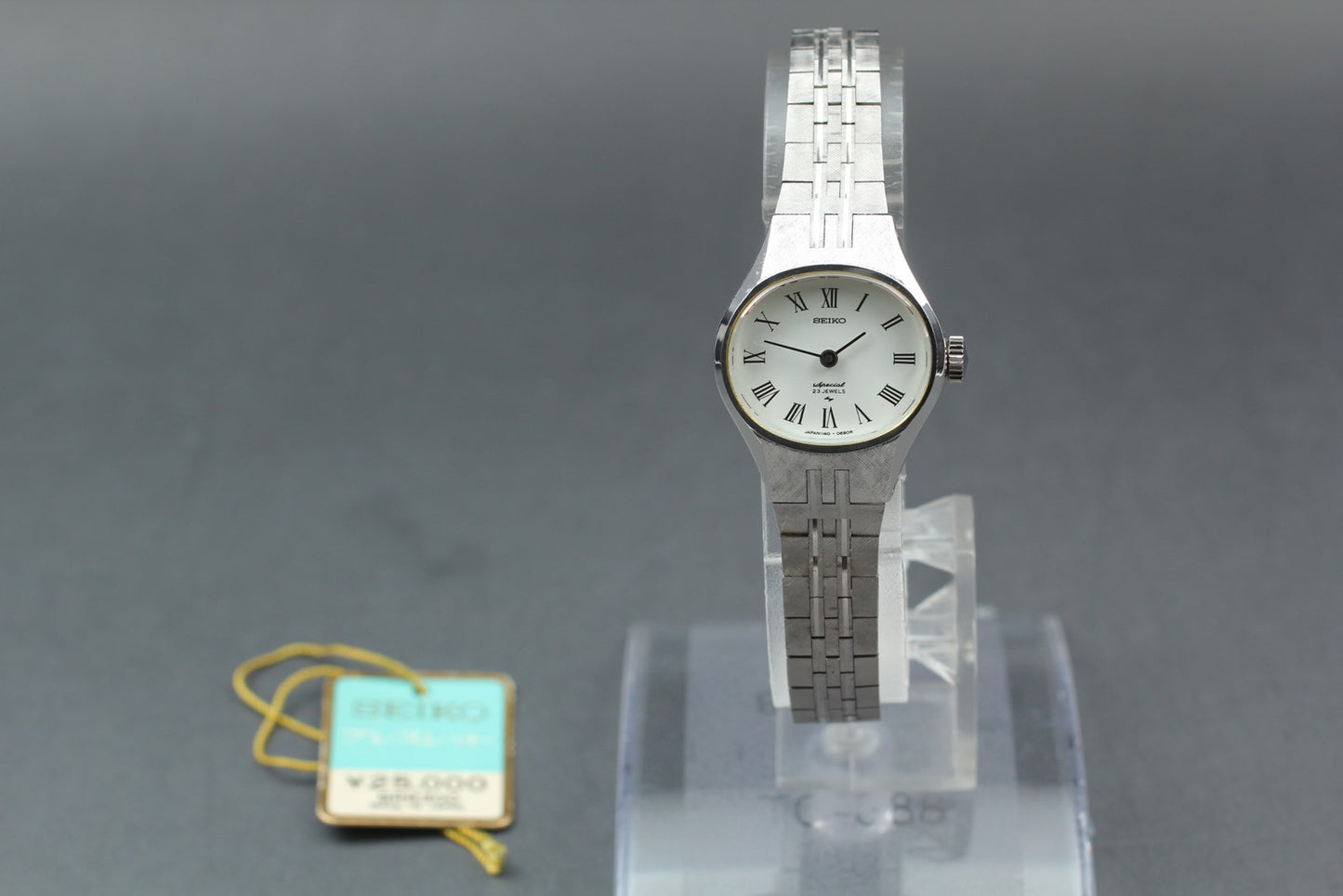 Rare NOS [MINT / Tag] Y1974 SEIKO Special 1140-7140 22mm Manual Ladies Watch