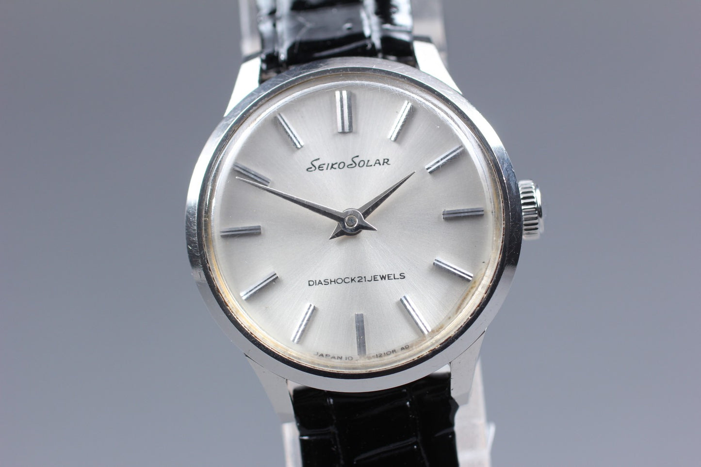 Vtg 1976 [Near MINT] Seiko Solar 10-0610 Silver 21J Manual Ladies Watch JAPAN