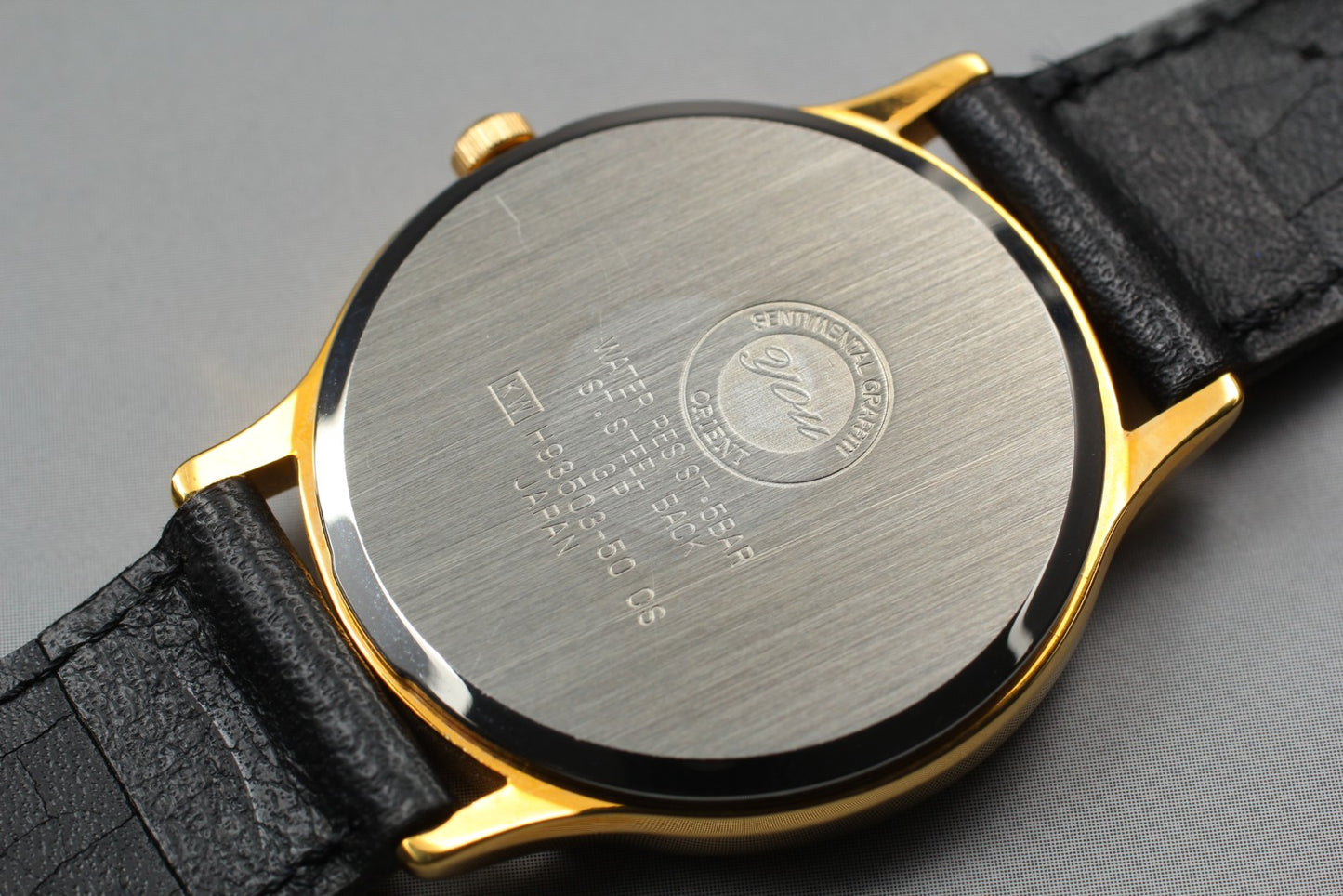 MINT w/ Tag Orient H93503-50 Gold Small Seconds Quartz 31mm Men's Watch JAPAN