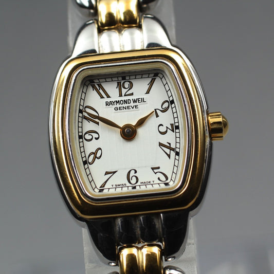 Near MINT Raymond Weil 5881 White Quartz 19mm Ladies Watch