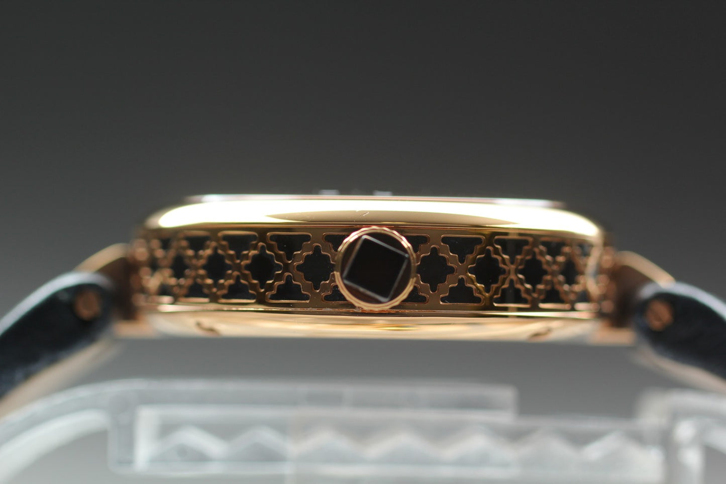 MINT / Full Set GUCCI YA141401 Diamantissima 32mm Quartz Pink Gold Watch JAPAN